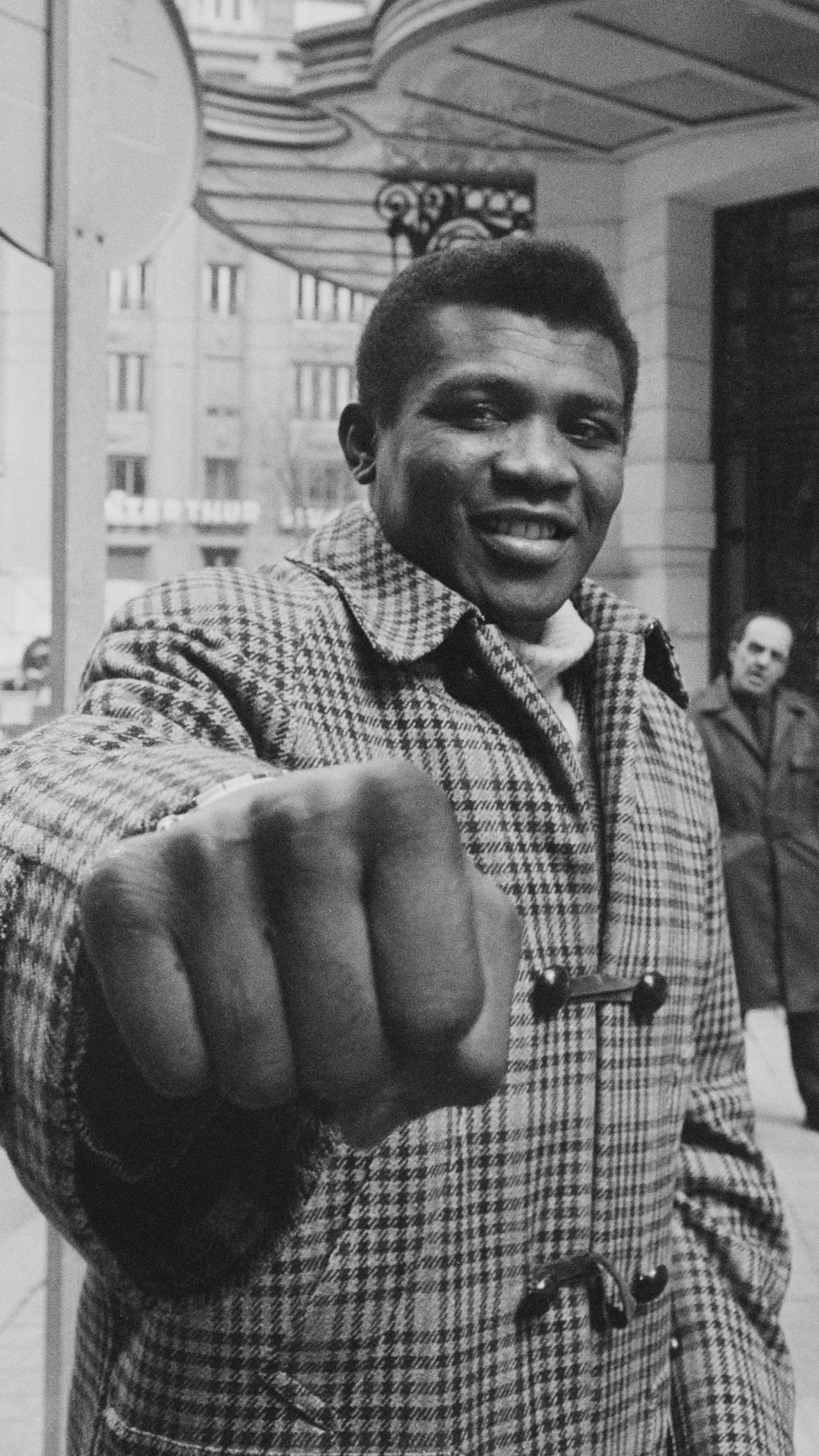 Legendary World Champion José Legrá Dies as Boxing Pays Tribute to ‘The Puma’